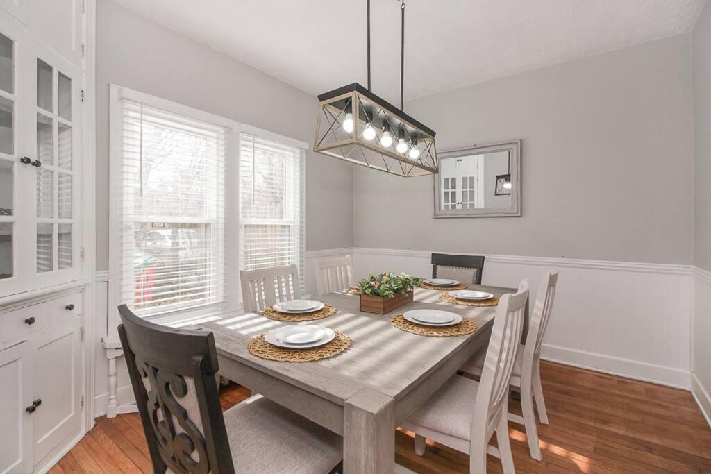 Lakeside Home In Lorain Luaran gambar