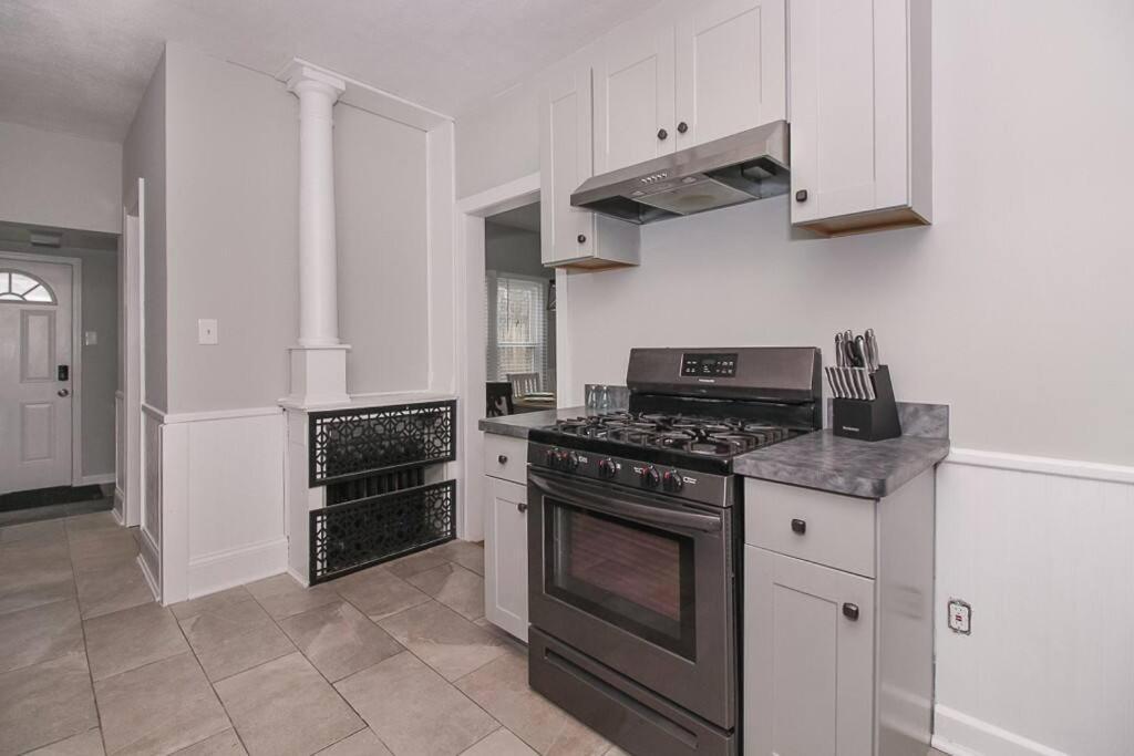 Lakeside Home In Lorain Luaran gambar