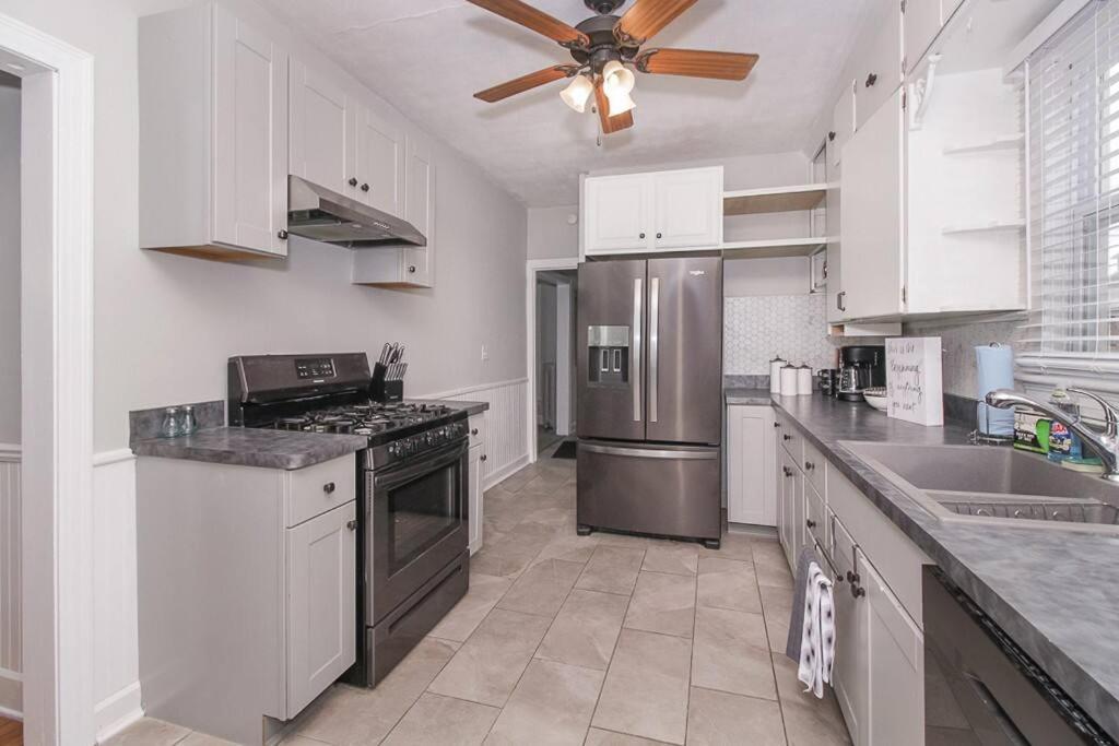 Lakeside Home In Lorain Luaran gambar